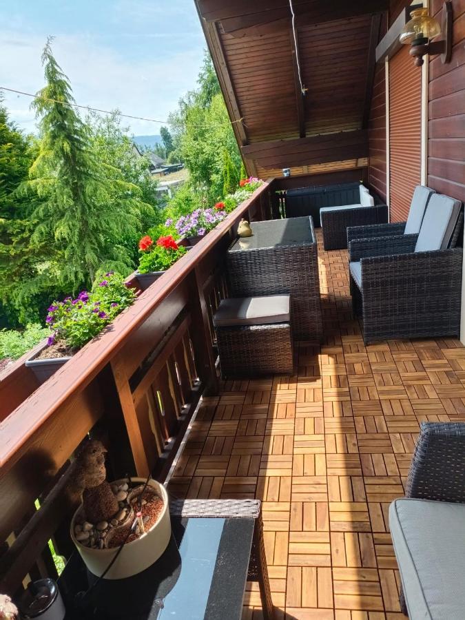 Haus Flora - Ferienwohnung Bodensdorf Exterior foto