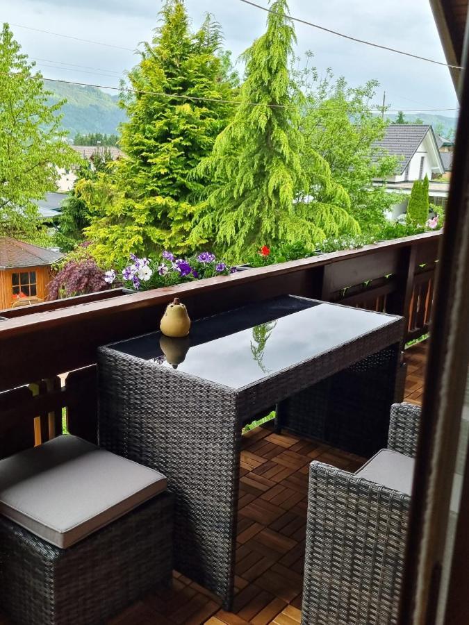 Haus Flora - Ferienwohnung Bodensdorf Exterior foto
